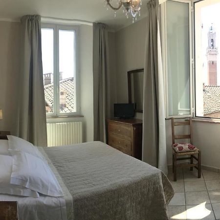 I Terzi Di Siena - Rooms Only Zewnętrze zdjęcie